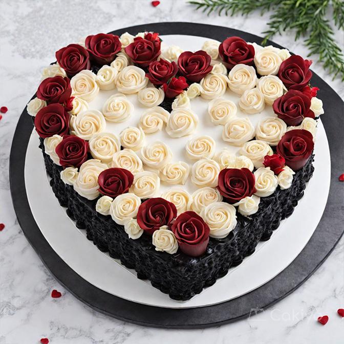 Pretty Roses Black Forest Cake (500 gm)